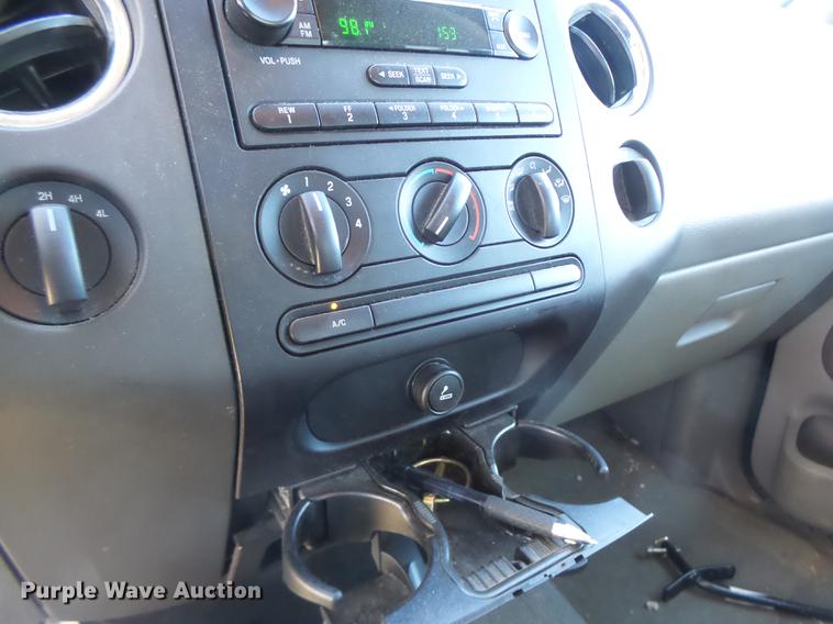 image for item DB9902 2007 Ford F150 SuperCrew pickup truck