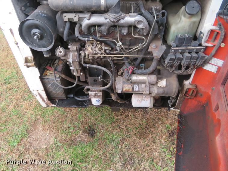 image for item DC0773 1995 Bobcat 853 skid steer