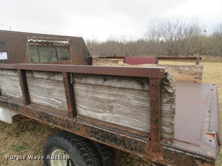 image for item DC0774 1997 Chevrolet 3500 flatbed pickup truck