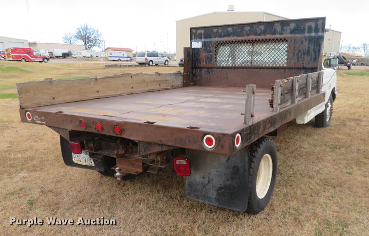 image for item DC0775 1991 Ford F350 flatbed pickup truck