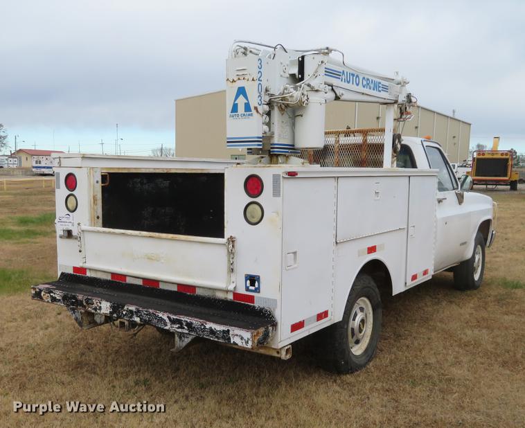 image for item DC0777 1989 Chevrolet 3500 utility bed pickup truck