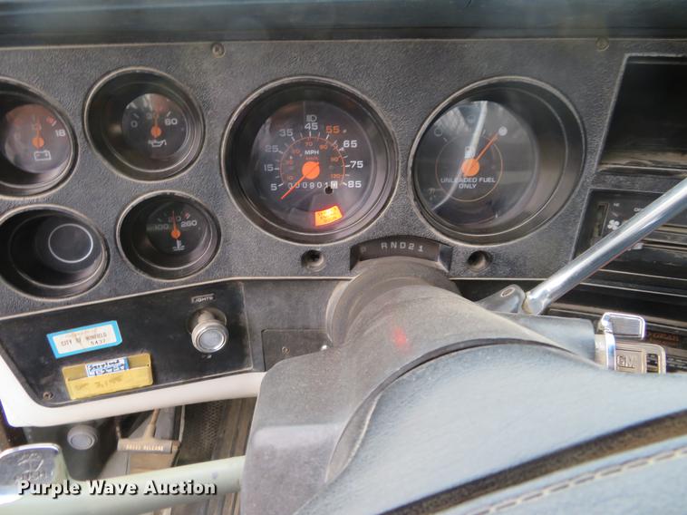 image for item DC0777 1989 Chevrolet 3500 utility bed pickup truck