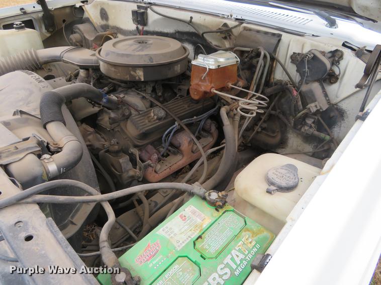 image for item DC0777 1989 Chevrolet 3500 utility bed pickup truck