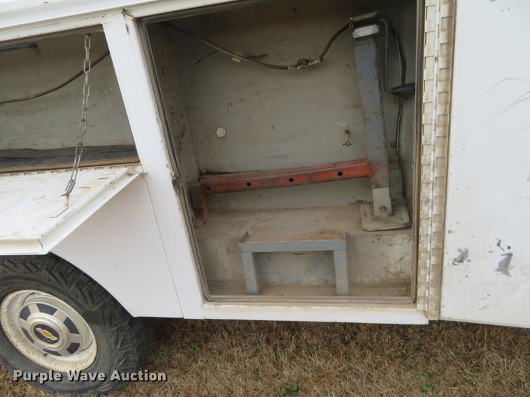 image for item DC0777 1989 Chevrolet 3500 utility bed pickup truck