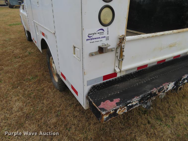 image for item DC0777 1989 Chevrolet 3500 utility bed pickup truck