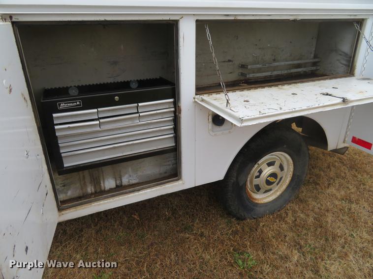 image for item DC0777 1989 Chevrolet 3500 utility bed pickup truck