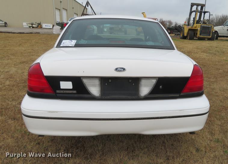image for item DC0778 2000 Ford Crown Victoria Police Interceptor