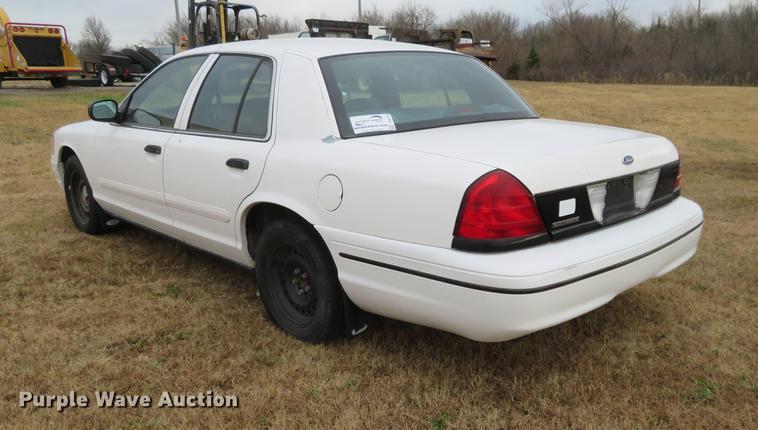 image for item DC0778 2000 Ford Crown Victoria Police Interceptor