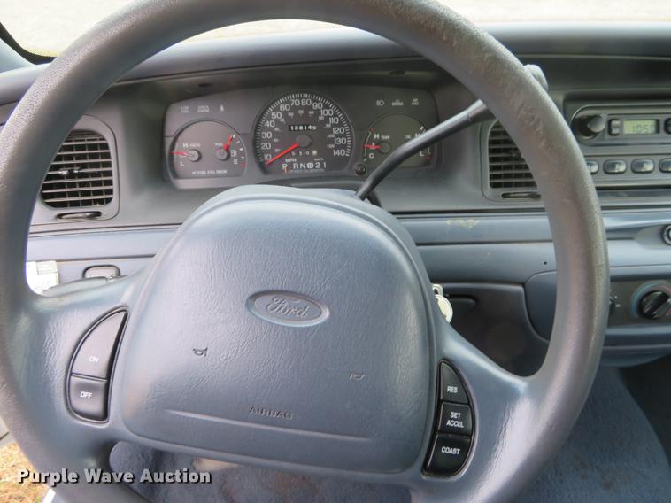 image for item DC0778 2000 Ford Crown Victoria Police Interceptor