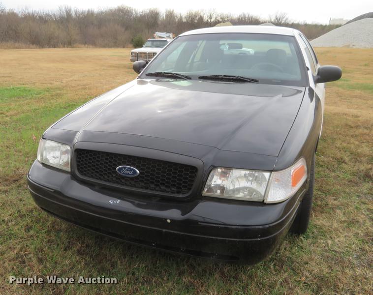 image for item DC0779 2005 Ford Crown Victoria Police Interceptor