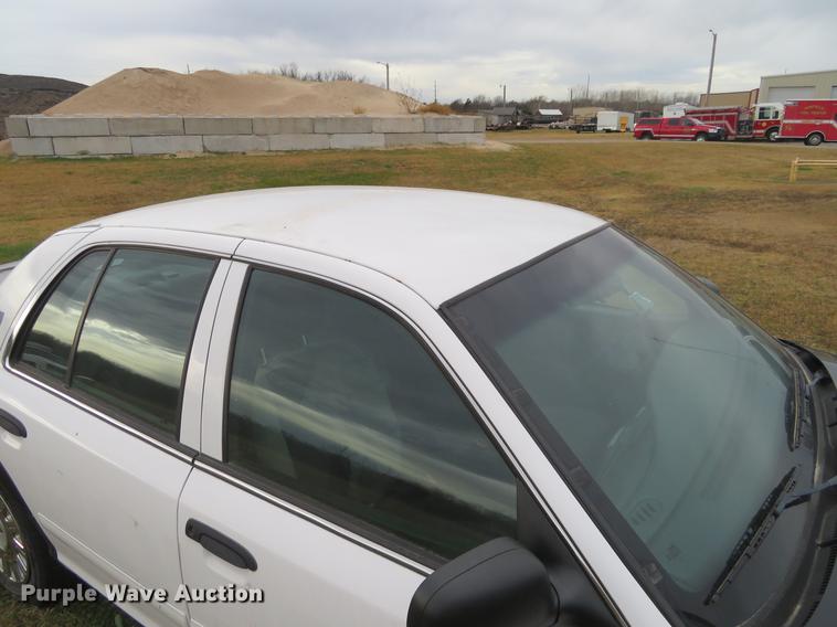 image for item DC0779 2005 Ford Crown Victoria Police Interceptor