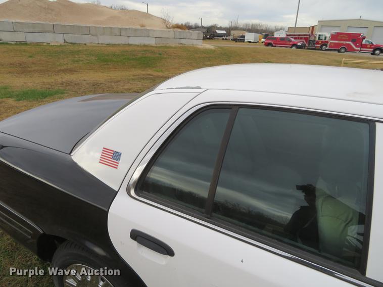 image for item DC0779 2005 Ford Crown Victoria Police Interceptor