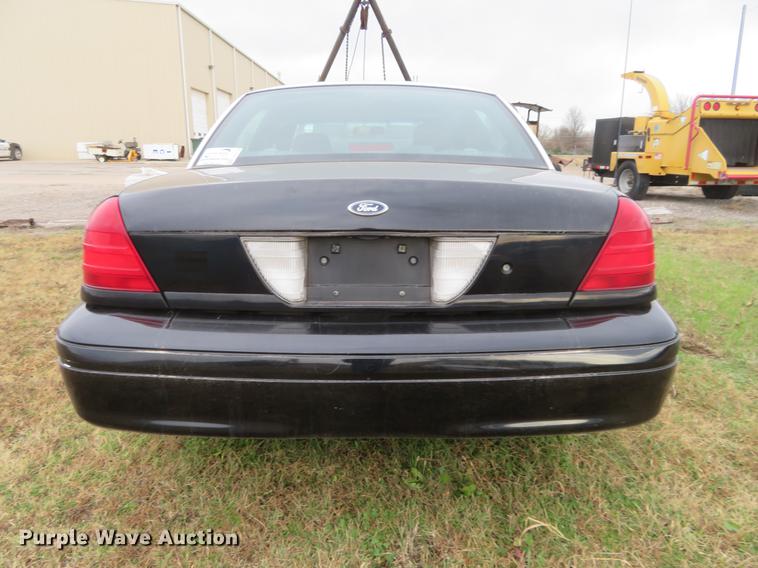 image for item DC0779 2005 Ford Crown Victoria Police Interceptor