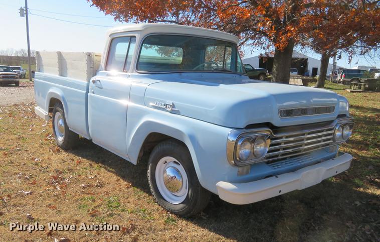 image for item DC0780 1959 Ford F250 dump bed pickup truck