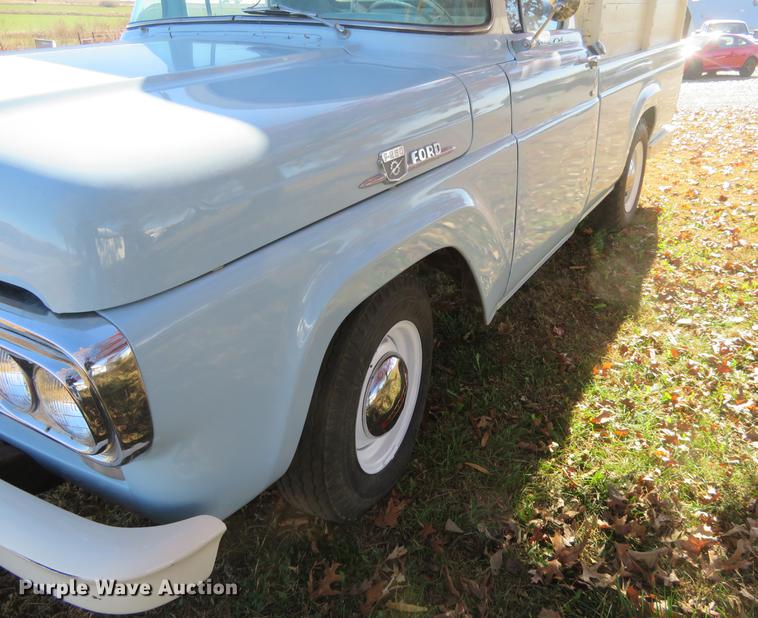 image for item DC0780 1959 Ford F250 dump bed pickup truck