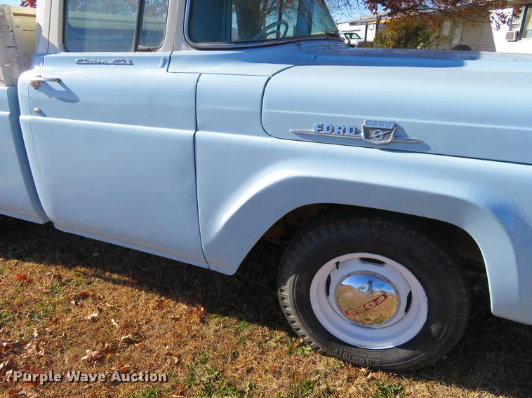 image for item DC0780 1959 Ford F250 dump bed pickup truck