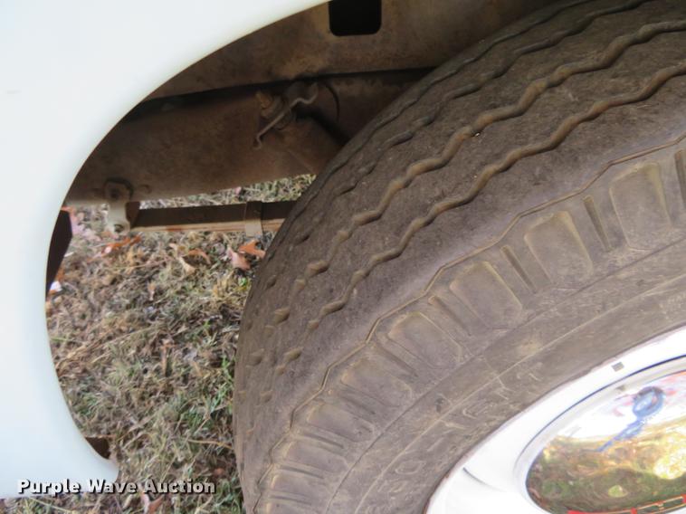 image for item DC0780 1959 Ford F250 dump bed pickup truck