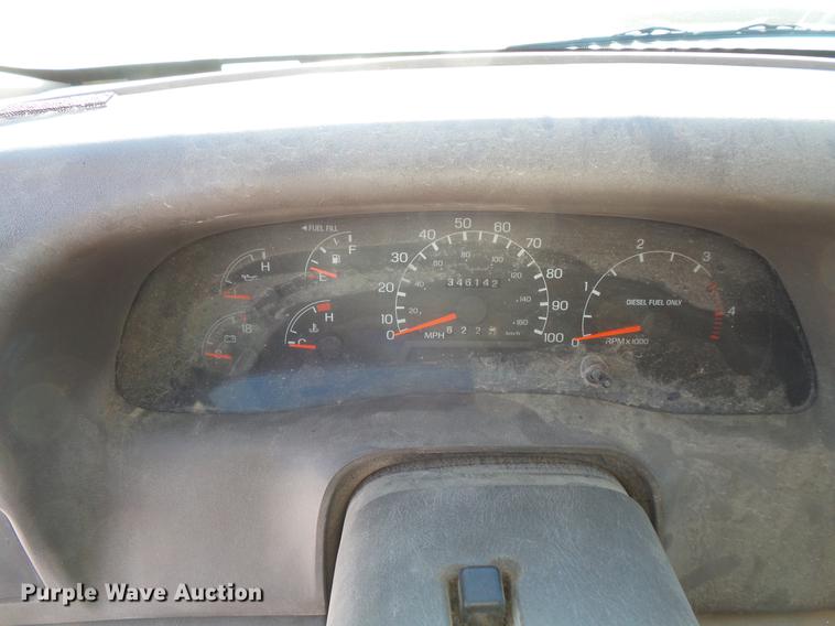 image for item DC1130 2000 Ford F350 Super Duty Crew Cab pickup truck