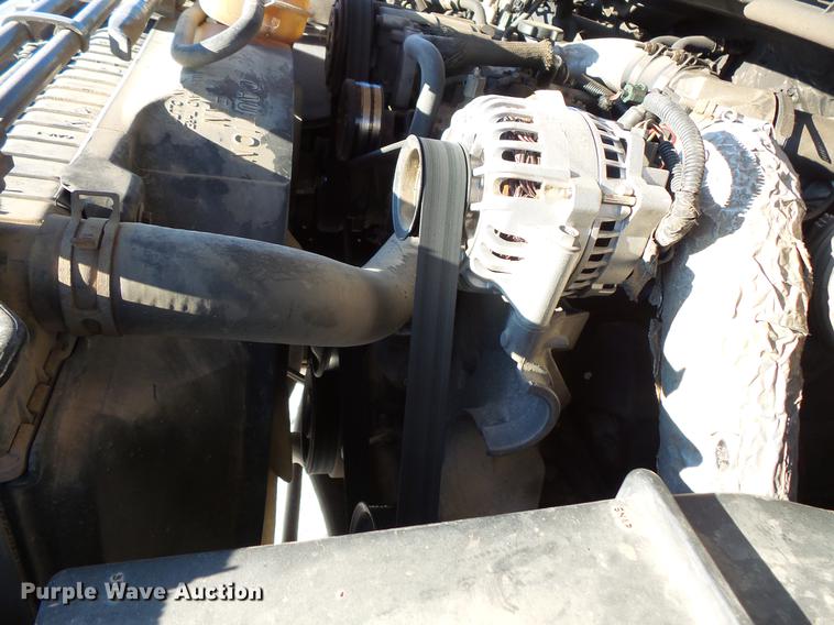 image for item DC1130 2000 Ford F350 Super Duty Crew Cab pickup truck