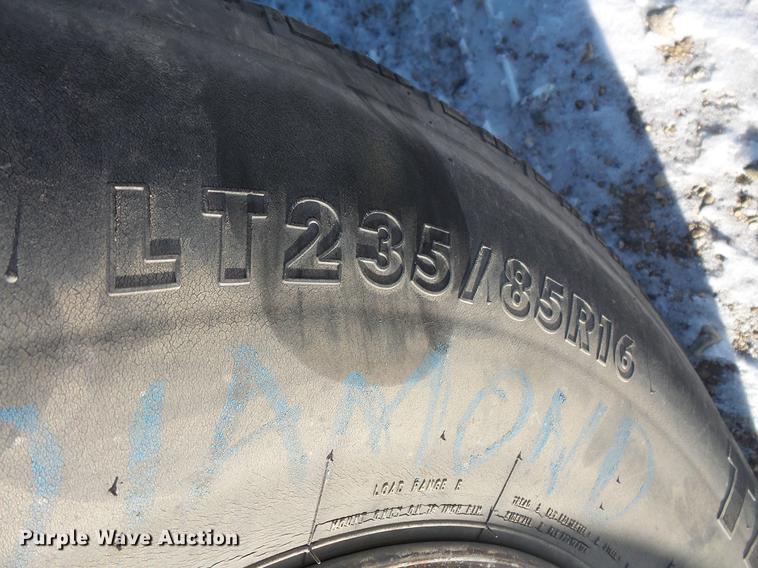 image for item DC1130 2000 Ford F350 Super Duty Crew Cab pickup truck