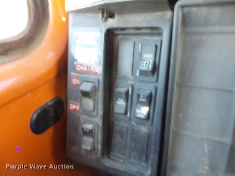 image for item DC1131 1998 International 4900 dump truck