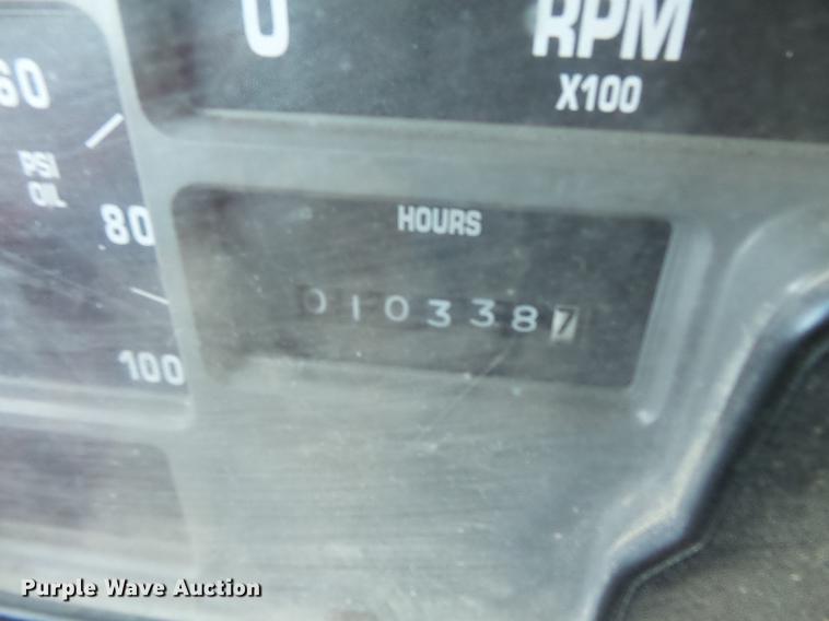 image for item DC1131 1998 International 4900 dump truck