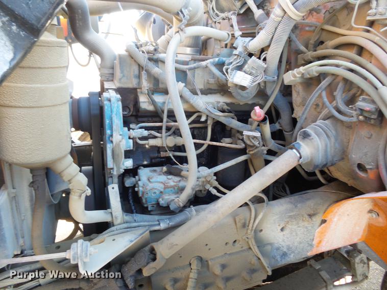 image for item DC1131 1998 International 4900 dump truck