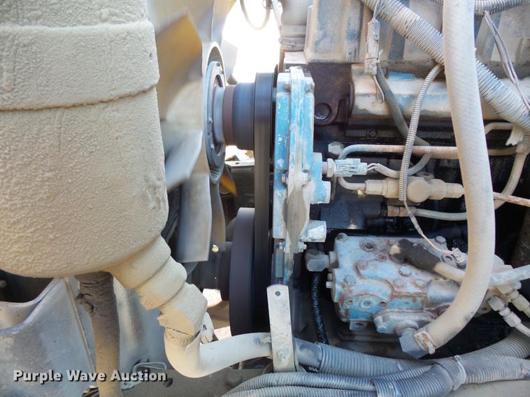 image for item DC1131 1998 International 4900 dump truck