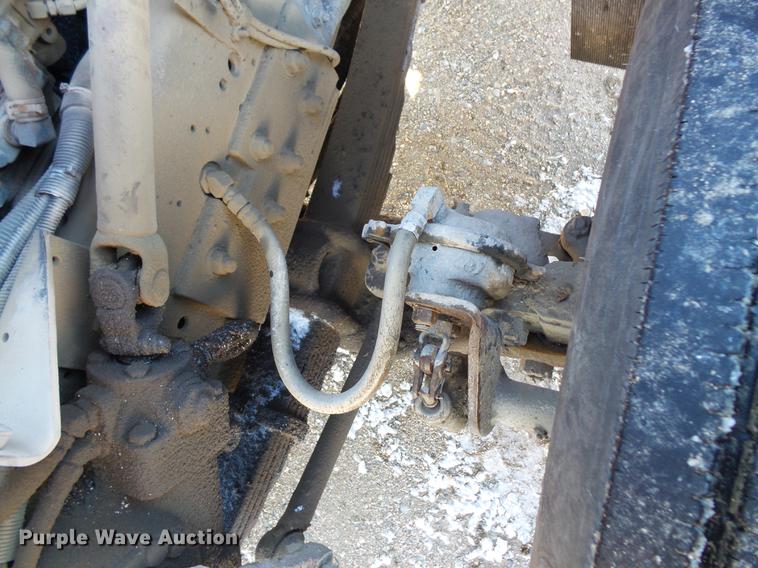 image for item DC1131 1998 International 4900 dump truck