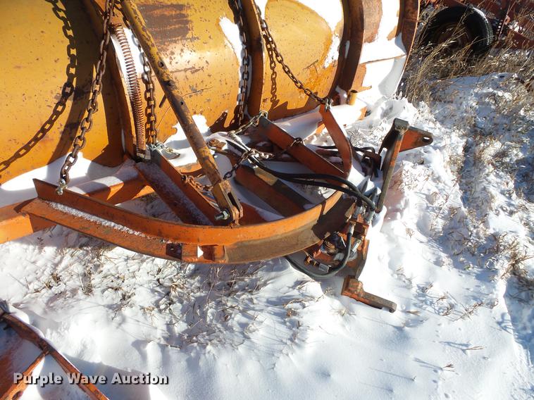 image for item DC1131 1998 International 4900 dump truck