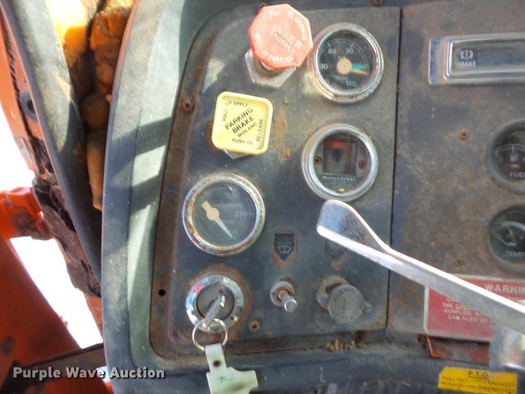 image for item DC1132 1987 Ford L8000 dump truck