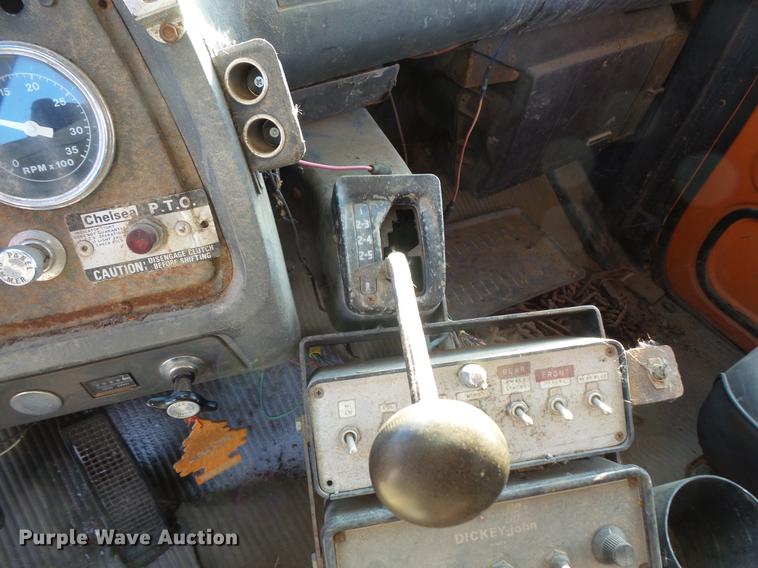 image for item DC1132 1987 Ford L8000 dump truck