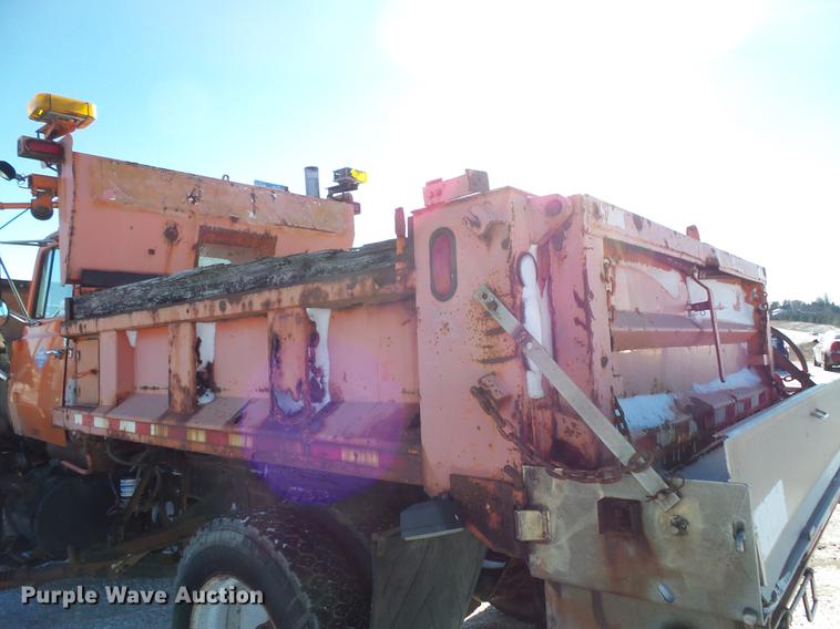 image for item DC1132 1987 Ford L8000 dump truck