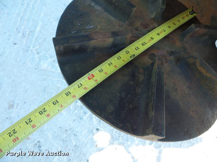 image for item DC1132 1987 Ford L8000 dump truck