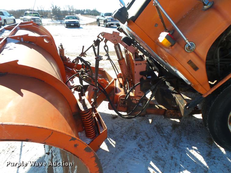 image for item DC1132 1987 Ford L8000 dump truck