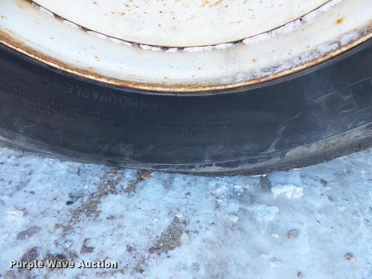 image for item DC1132 1987 Ford L8000 dump truck