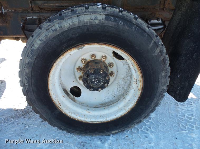 image for item DC1132 1987 Ford L8000 dump truck