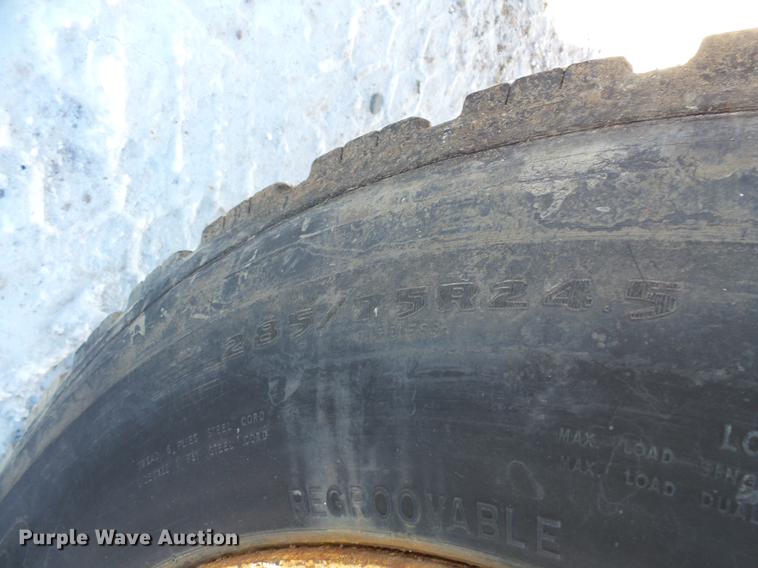 image for item DC1132 1987 Ford L8000 dump truck