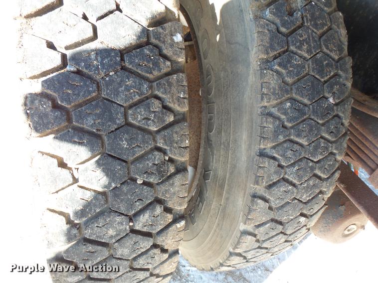 image for item DC1132 1987 Ford L8000 dump truck