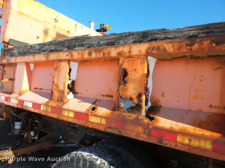 image for item DC1132 1987 Ford L8000 dump truck