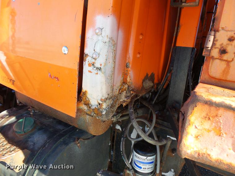 image for item DC1132 1987 Ford L8000 dump truck