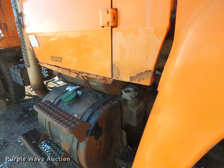 image for item DC1132 1987 Ford L8000 dump truck