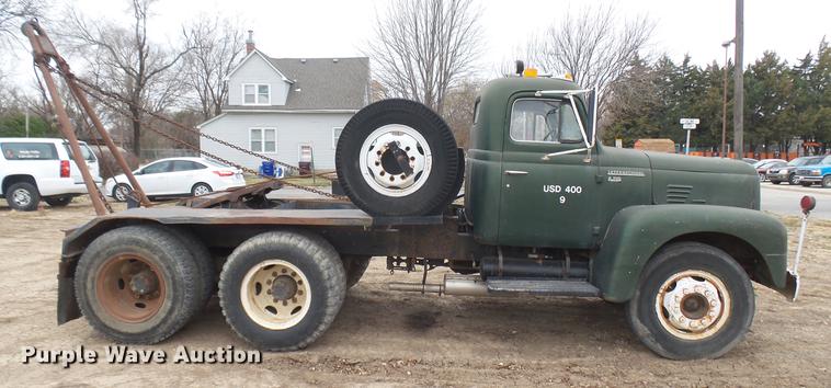 image for item DC1893 1953 International RF192 flatbed truck