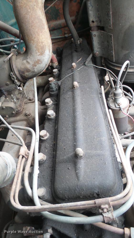 image for item DC1893 1953 International RF192 flatbed truck