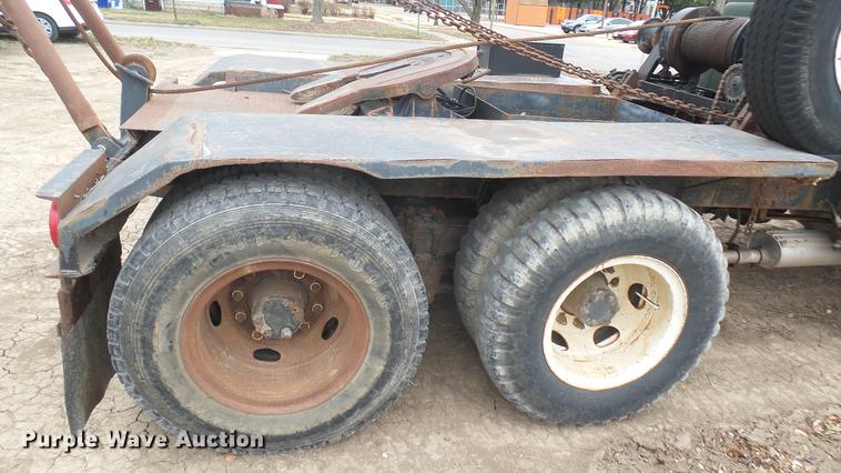 image for item DC1893 1953 International RF192 flatbed truck