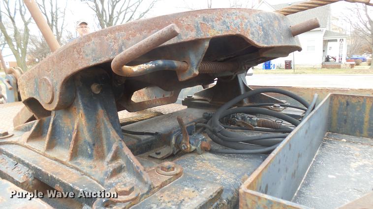 image for item DC1893 1953 International RF192 flatbed truck