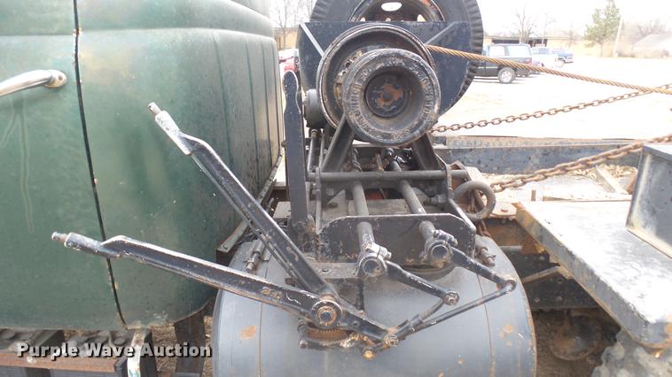 image for item DC1893 1953 International RF192 flatbed truck