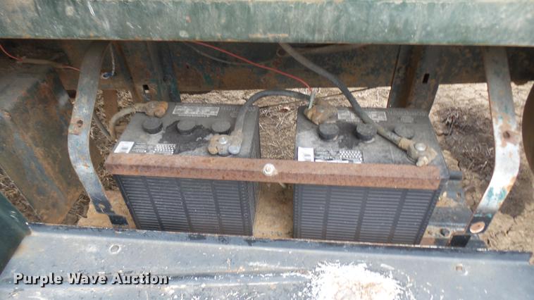 image for item DC1893 1953 International RF192 flatbed truck