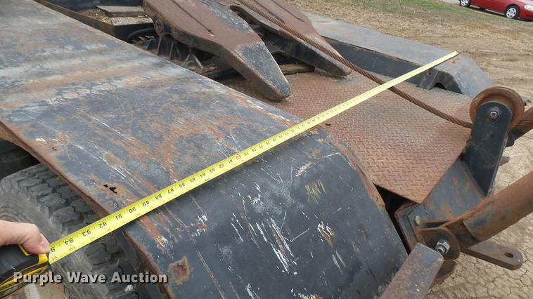 image for item DC1893 1953 International RF192 flatbed truck