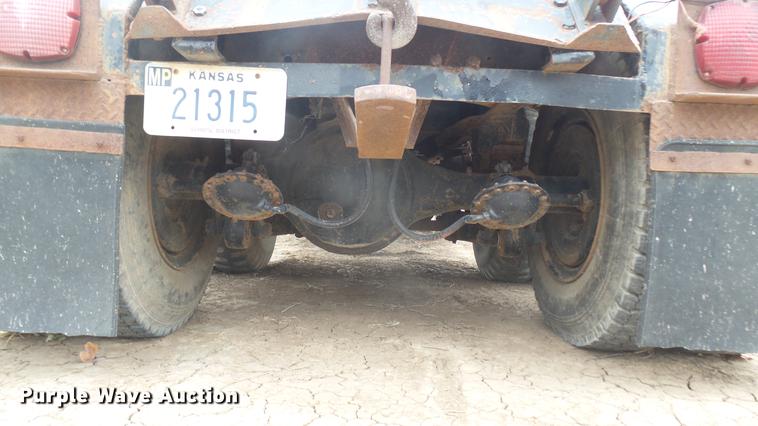 image for item DC1893 1953 International RF192 flatbed truck